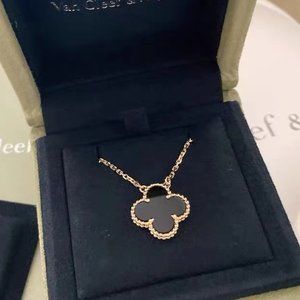Van Cleef Arpels black necklace